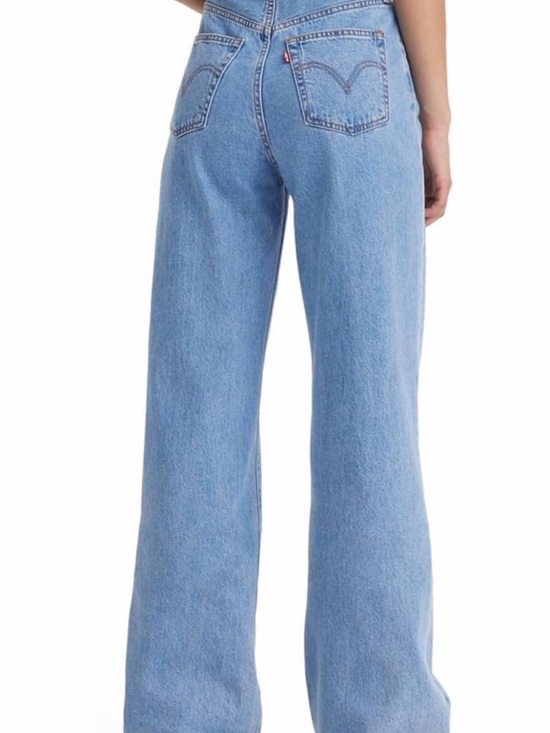 Levi's Denim - Levi's Women's High-Rise Wide Leg Jeans - Light Blue Denim